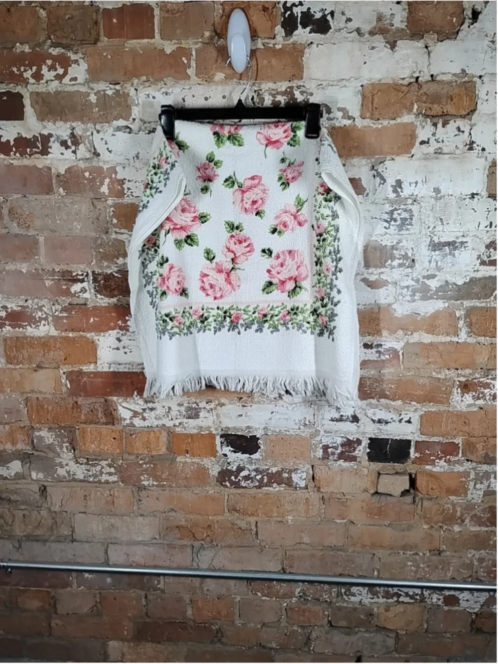 Vintage Cannon Hand Bath Towel All Cotton Pink Roses USA 42x 23